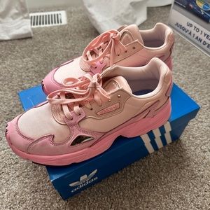 Adidas Falcon EF1994